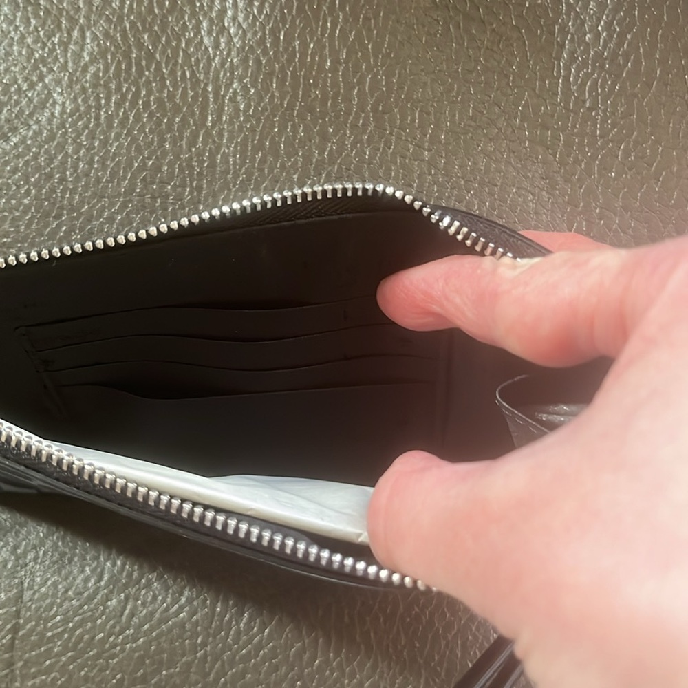 Kate spade spotted animal black multi wristlet - Picture 7 of 8